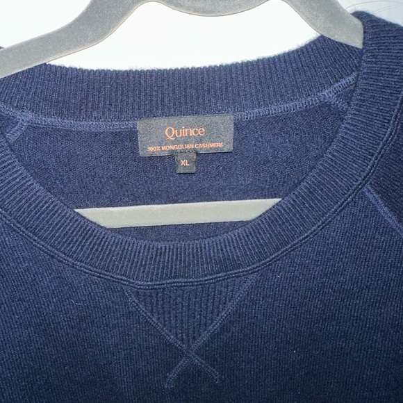 Quince Shrunken Cashmere Sweatshirt - Picture 2 of 2